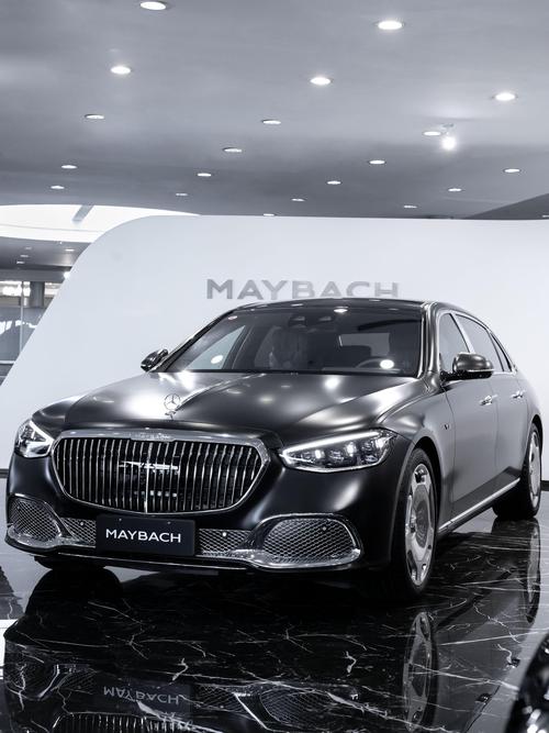 佛山262岚图汽车的售后服务让用户无忧出行，迈巴赫未来的豪华车趋势